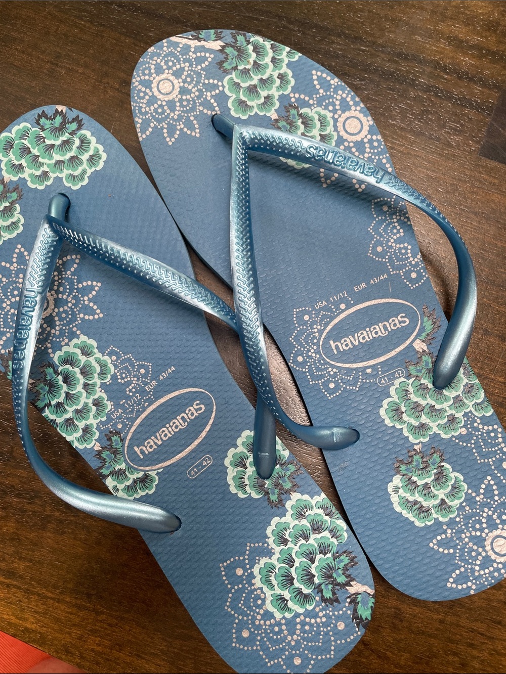 Havaianas Blue Floral Flip Flops with Teal Flower Accents